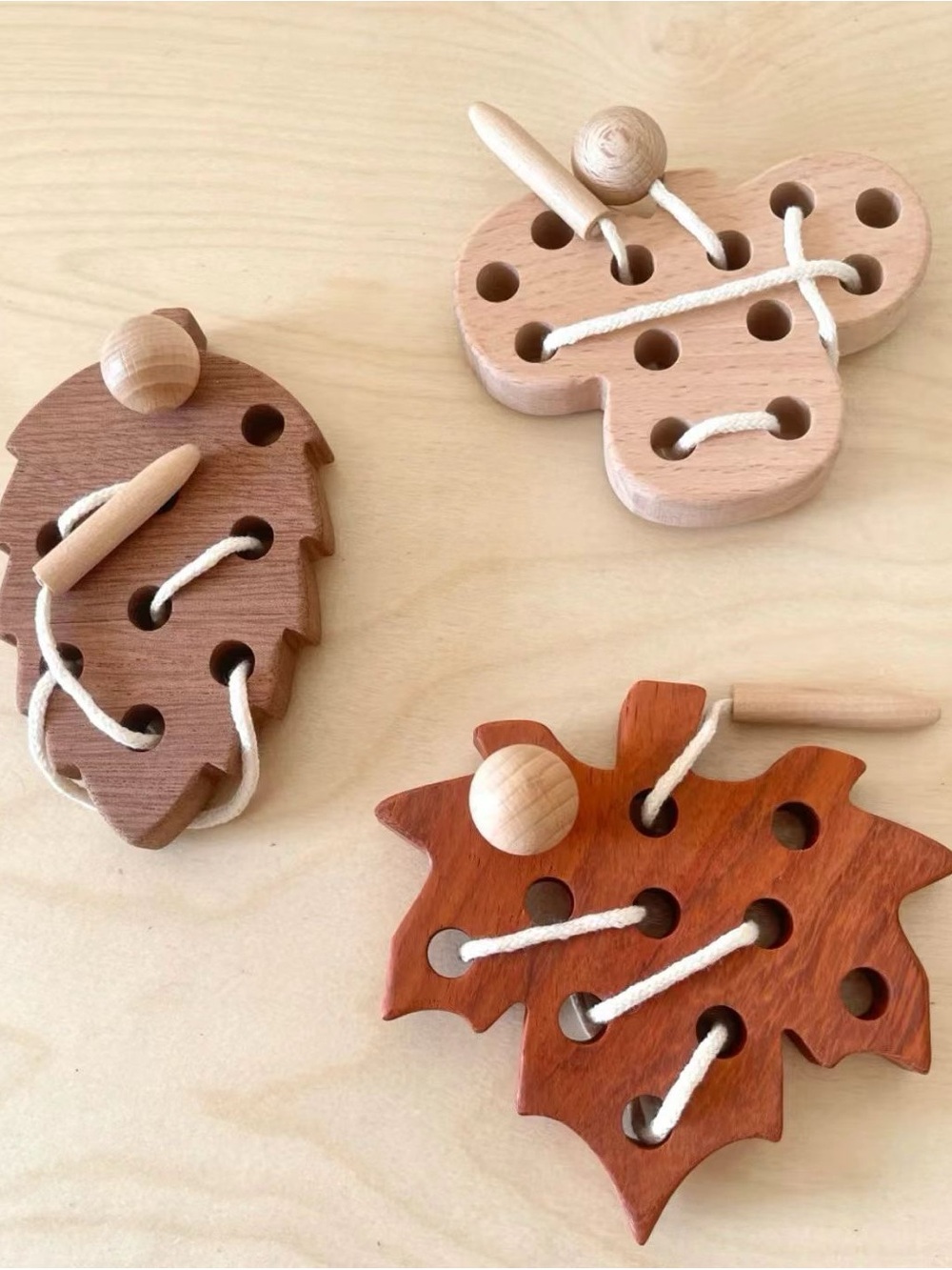 Wooden Leaf Lacing Toy - Natural Brown